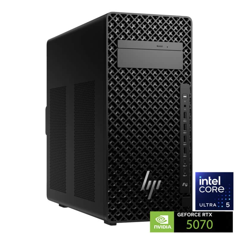 Ordinateur de bureau noir avec logos Intel et Nvidia.